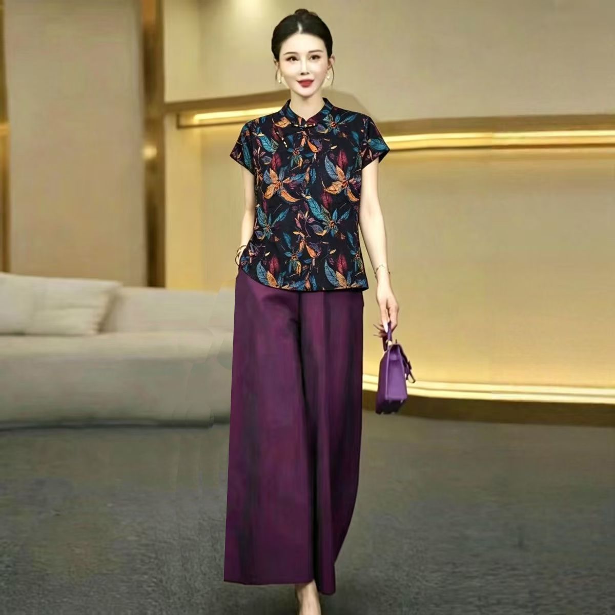 실크 소재의 여름용 여성용 셔츠와 프린트 팬츠로 구성된 - Silk Blouse 리뷰 및 가격