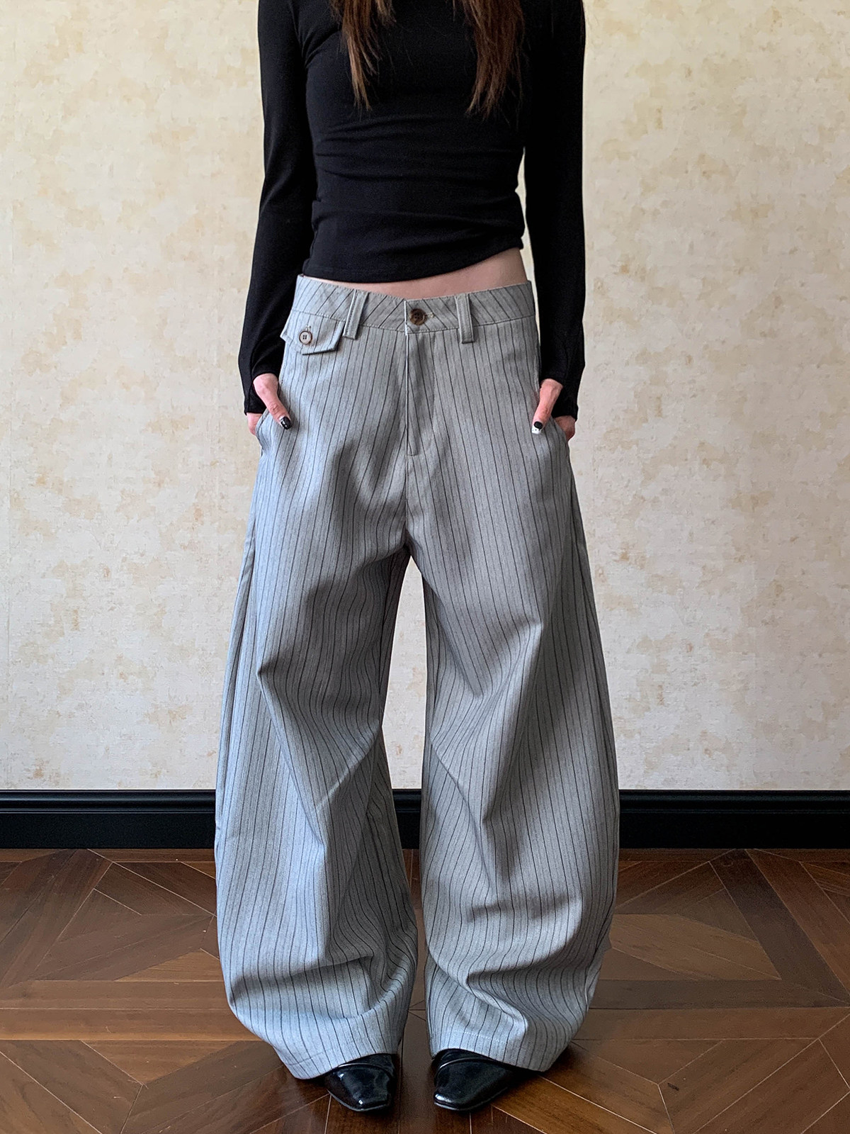 아메리칸 스트리트 스타일 남녀 공용 나이프 플리츠 와이 - Tailored Trouser Wide 리뷰 및 가격